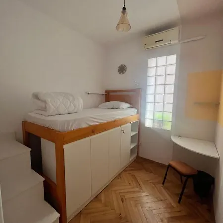 Trip'n'hostel Chill Zone 旅馆 *