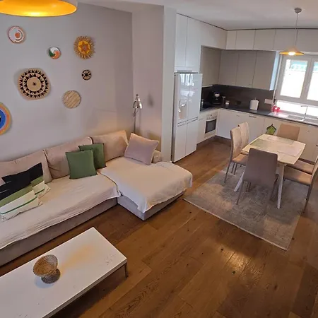 Trip'n'hostel Chill Zone * تيرانا