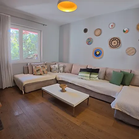 旅馆 Trip'n'hostel Chill Zone 地拉那