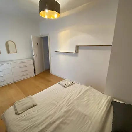 אכסניה Trip'n'hostel Chill Zone