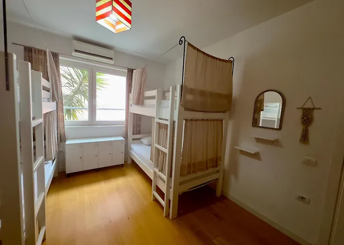 旅馆 Trip'n'hostel Chill Zone *