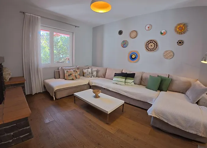 旅馆 Trip'n'hostel Chill Zone 地拉那